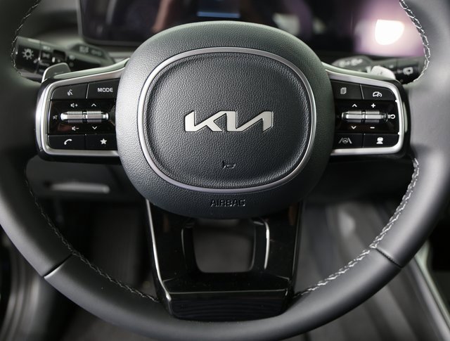 New 2025 Kia Sorento EX w/ EX Panoramic Sunroof Package image 15