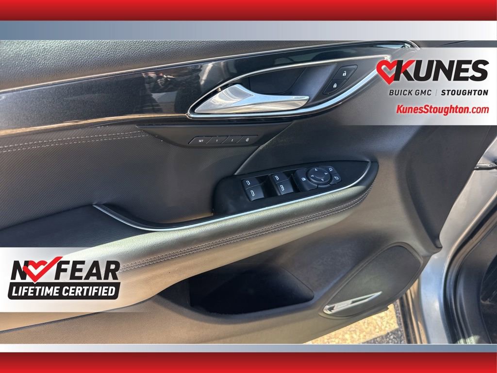 Used 2024 Buick Envision Preferred AWD/4WD image 18