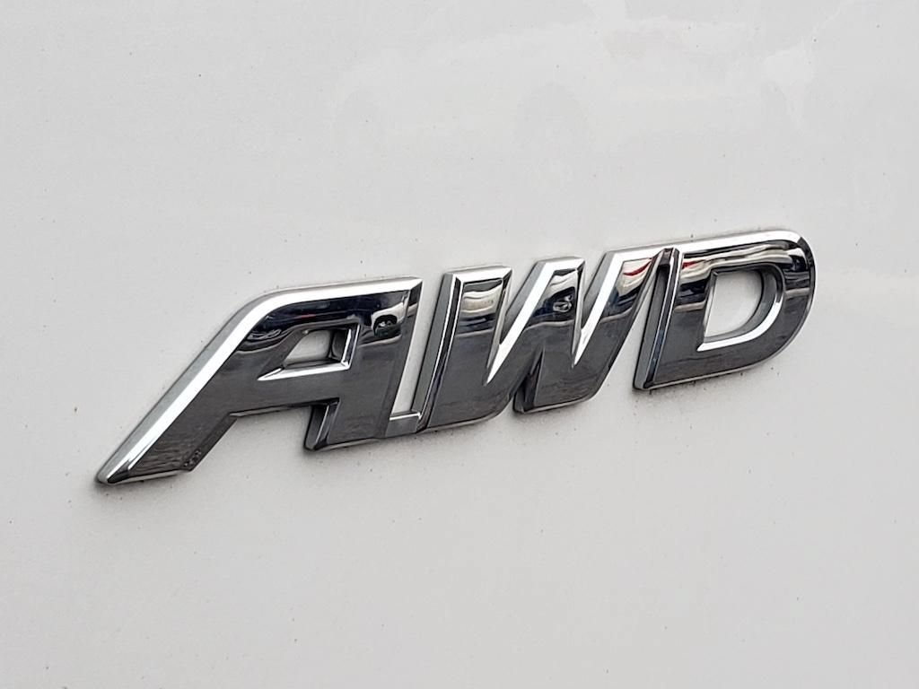 Used 2020 Honda CR-V LX image 33
