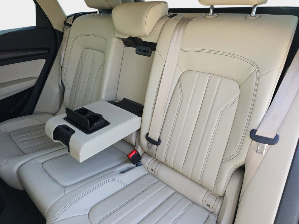 Certified 2023 Audi Q5 2.0T Premium w/ Convenience Package image 14