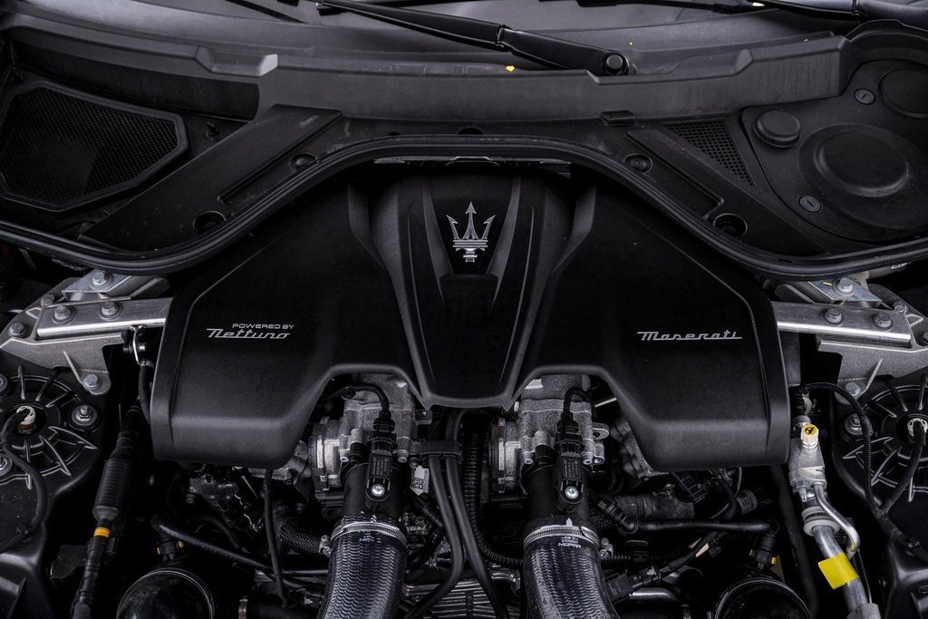 Certified 2024 Maserati GranTurismo Modena image 30