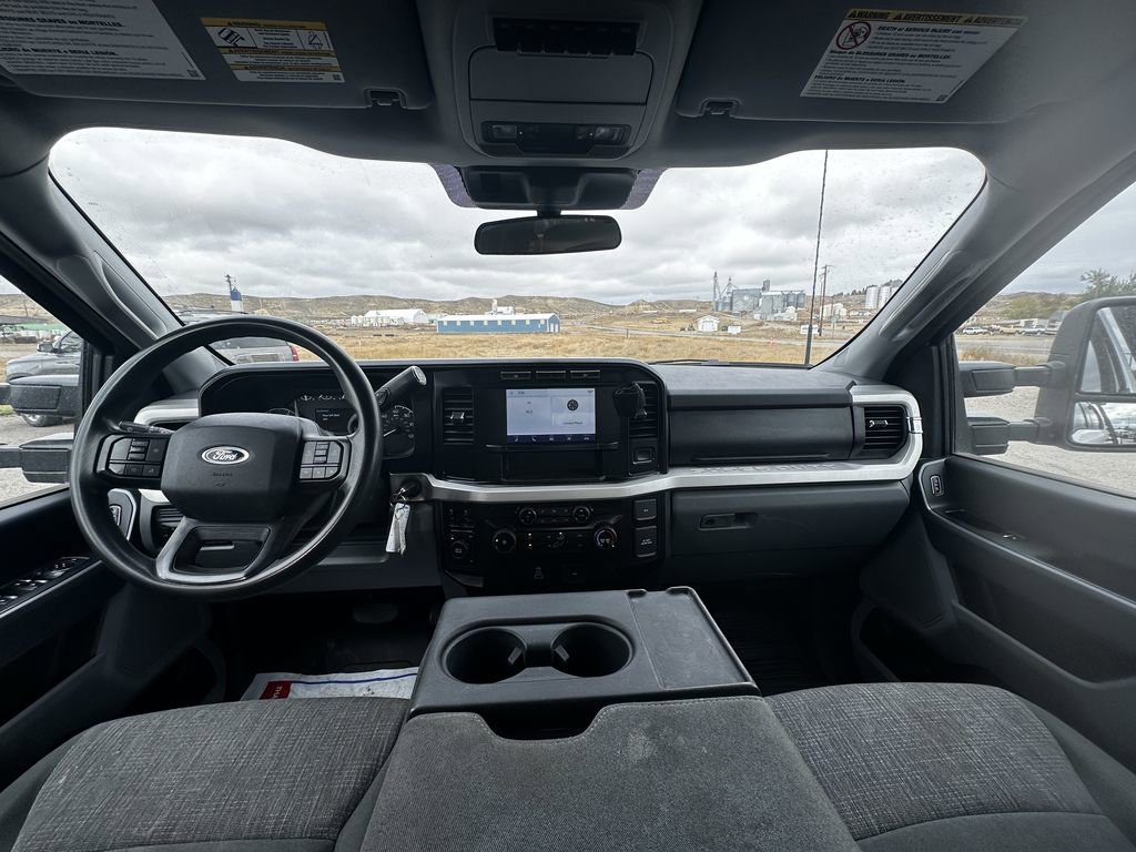 Used 2024 Ford F550 XL image 13