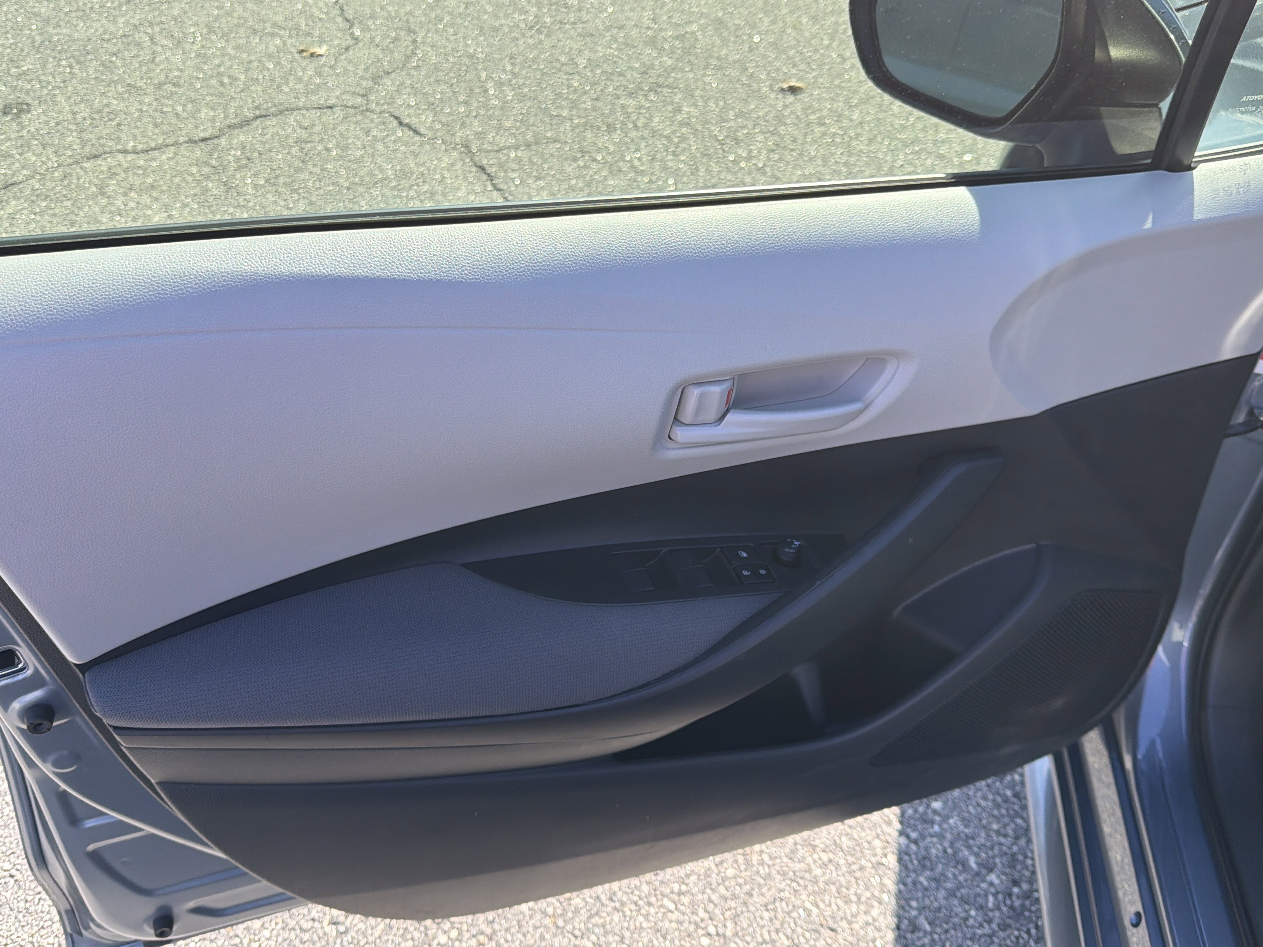 Certified 2024 Toyota Corolla LE image 17