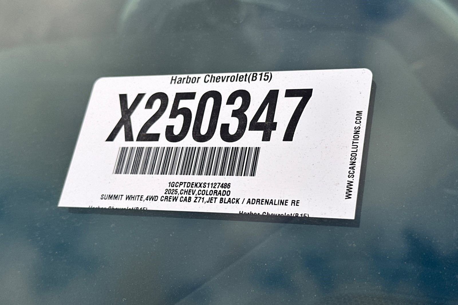 New 2025 Chevrolet Colorado Z71 w/ Midnight Edition AWD/4WD image 32