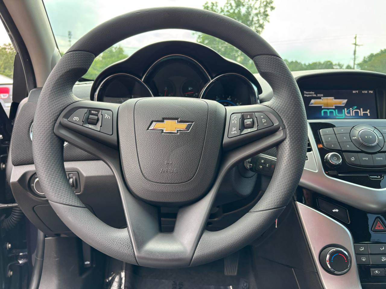 Used 2015 Chevrolet Cruze LT w/ RS Package FWD image 17