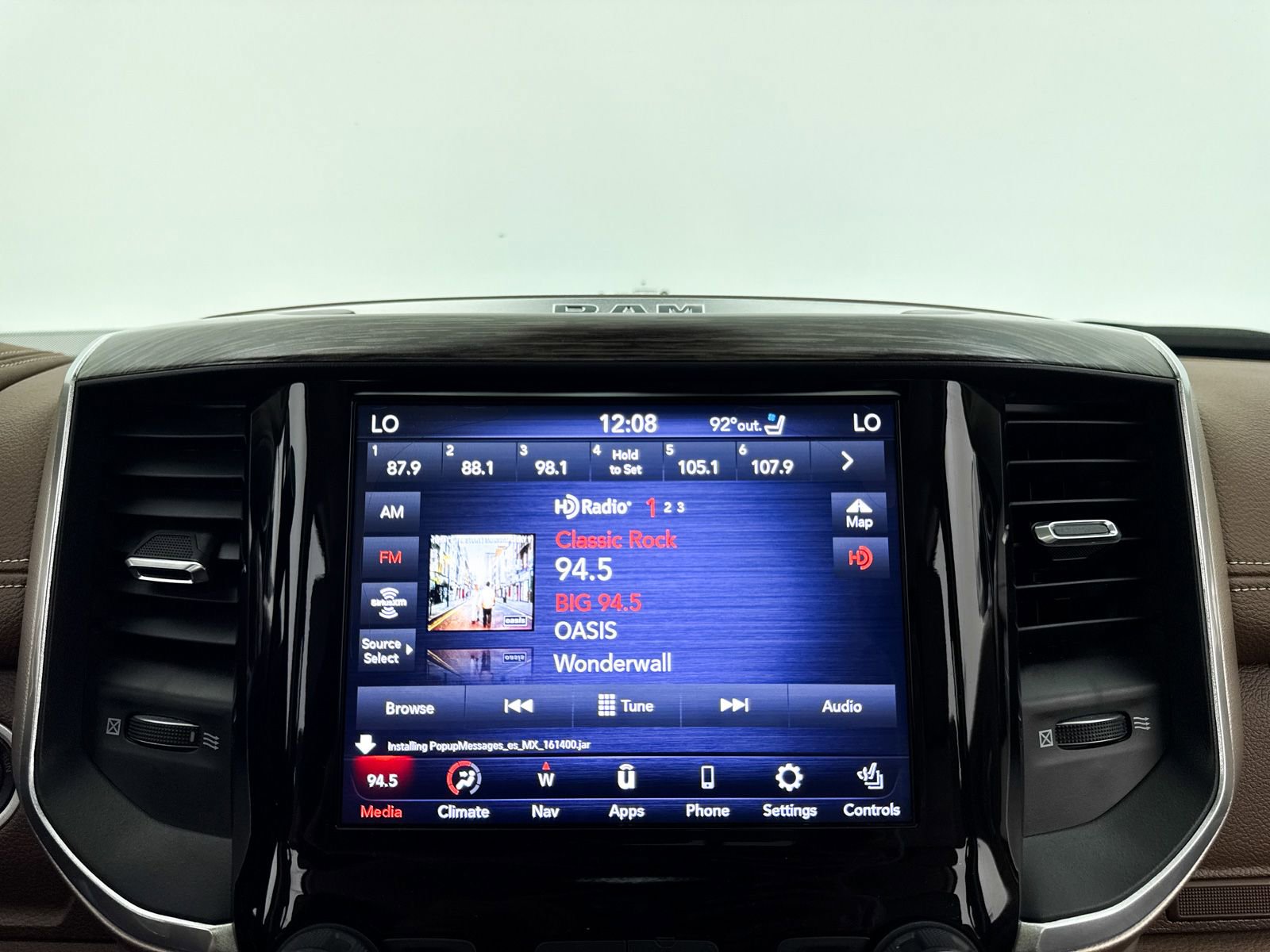 Used 2021 RAM 3500 Laramie AWD/4WD image 7