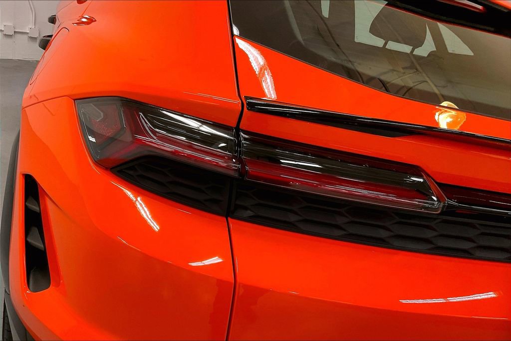 Used 2025 Lamborghini Urus SE image 31