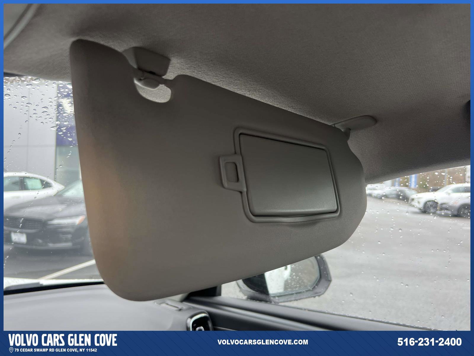 Used 2023 Volvo XC40 B5 Plus w/ Protection Package Premier image 32