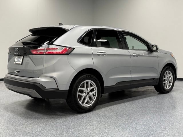 Used 2024 Ford Edge SEL AWD/4WD image 8