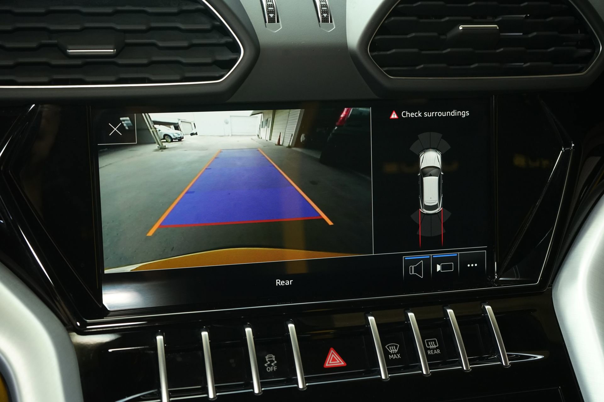 Used 2023 Lamborghini Urus S image 17