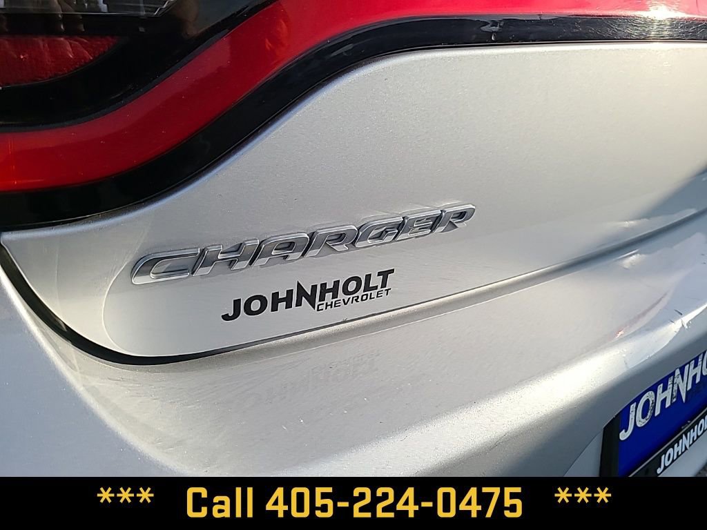 Used 2022 Dodge Charger SXT image 19