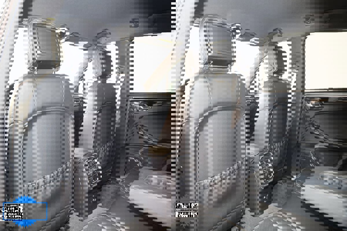 Used 2022 Porsche Macan image 57