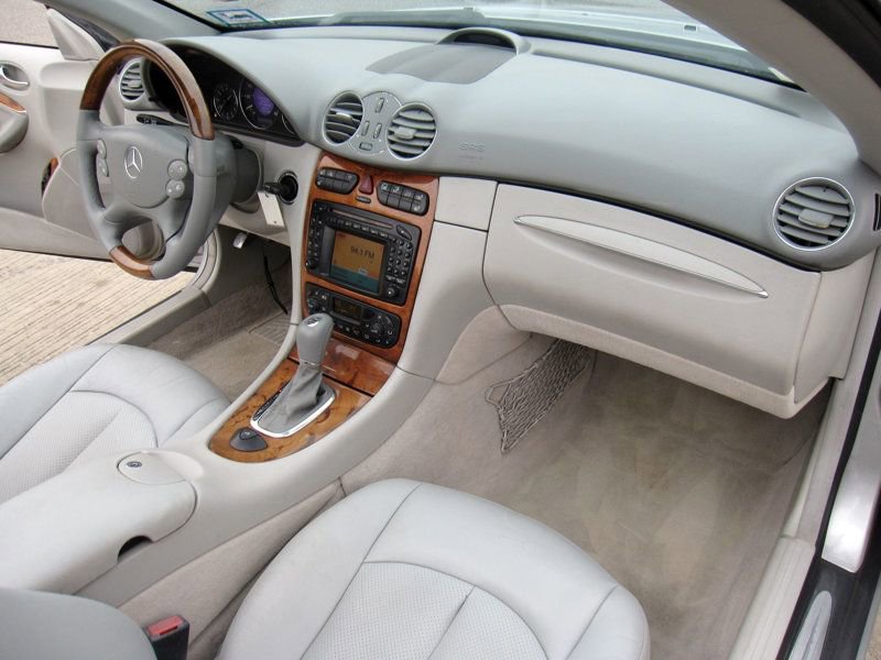 Used 2004 Mercedes-Benz CLK 500 Cabriolet image 26
