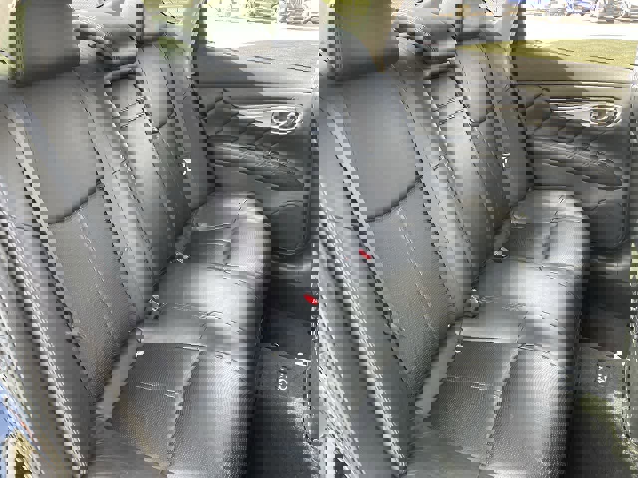 Used 2012 INFINITI M37 x w/ Premium Pkg image 15