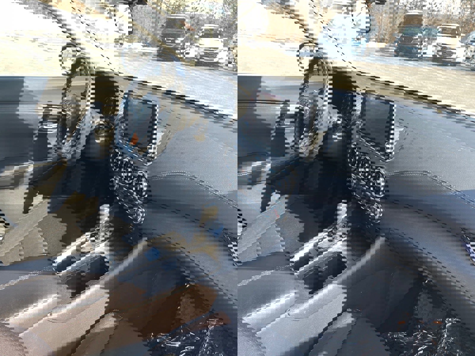 Used 2023 Nissan Sentra SV image 19