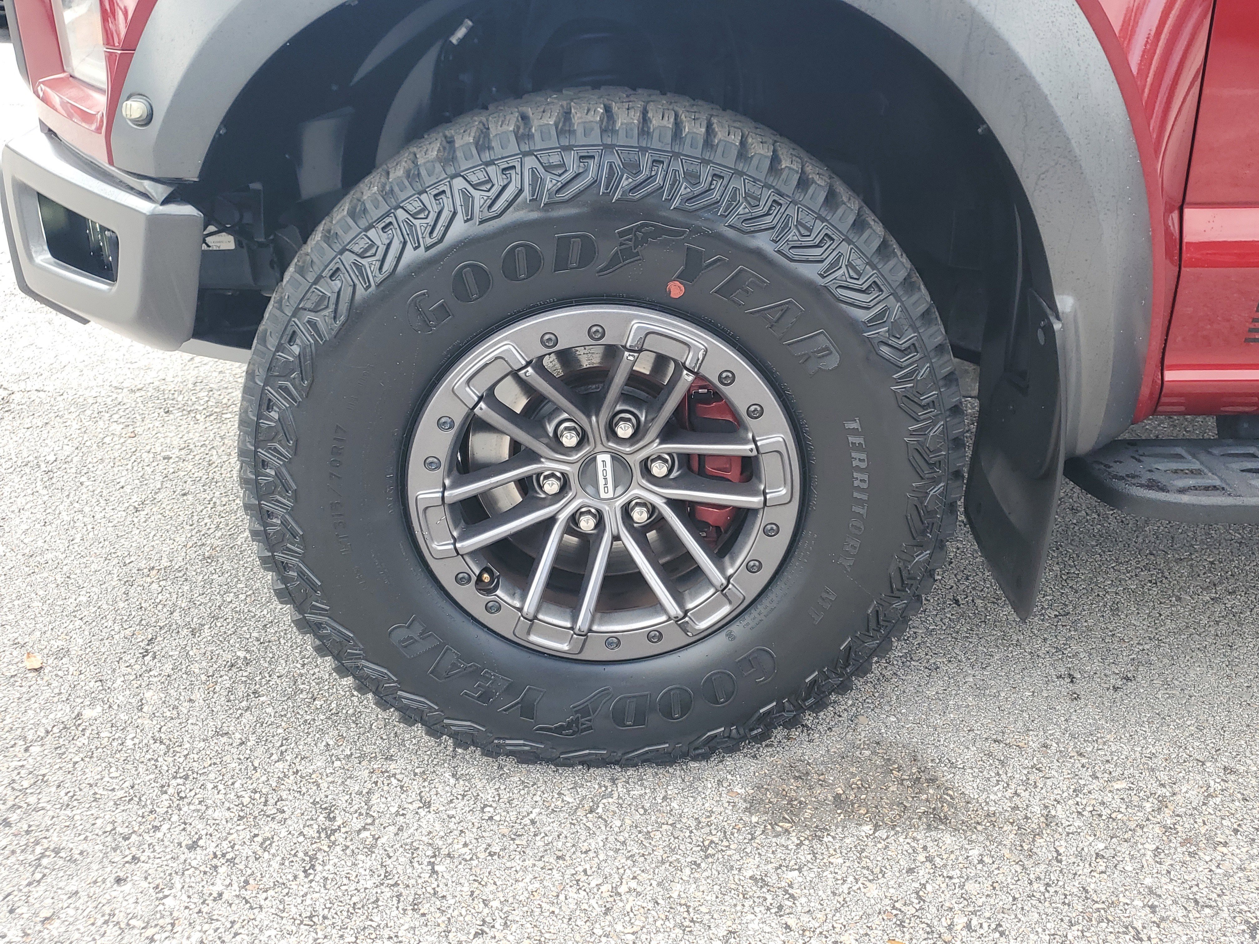 Used 2019 Ford F150 Raptor w/ Equipment Group 802A Luxury image 5