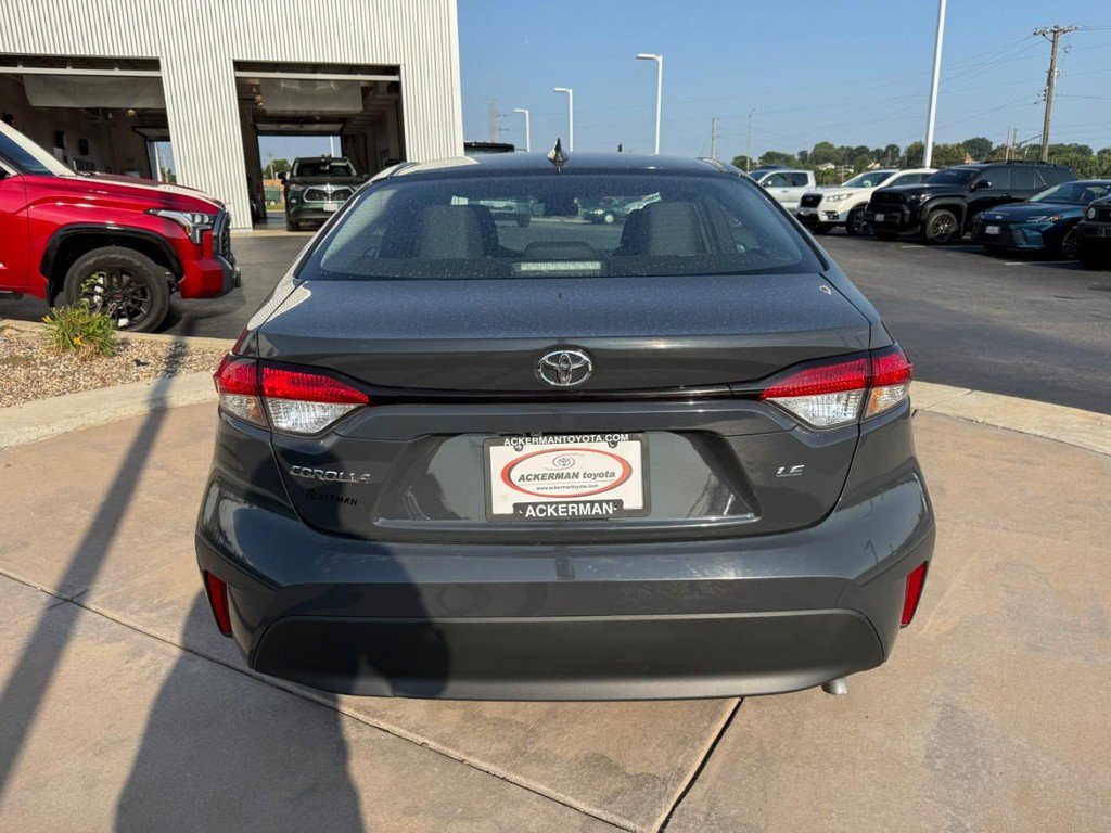 Used 2024 Toyota Corolla LE FWD image 8