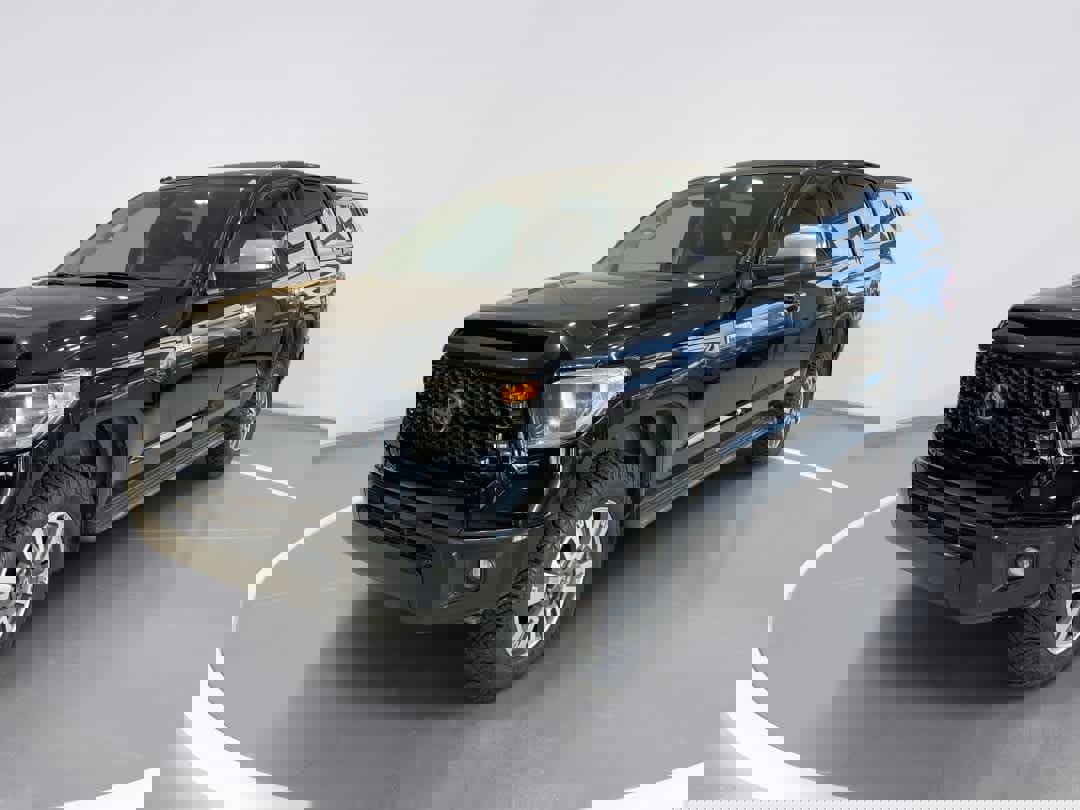 Used 2019 Toyota Tundra Platinum image 1