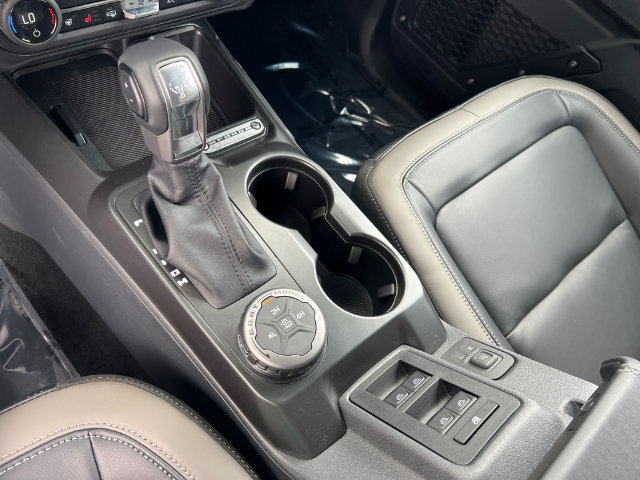 New 2026 Ford Bronco Outer Banks AWD/4WD image 31