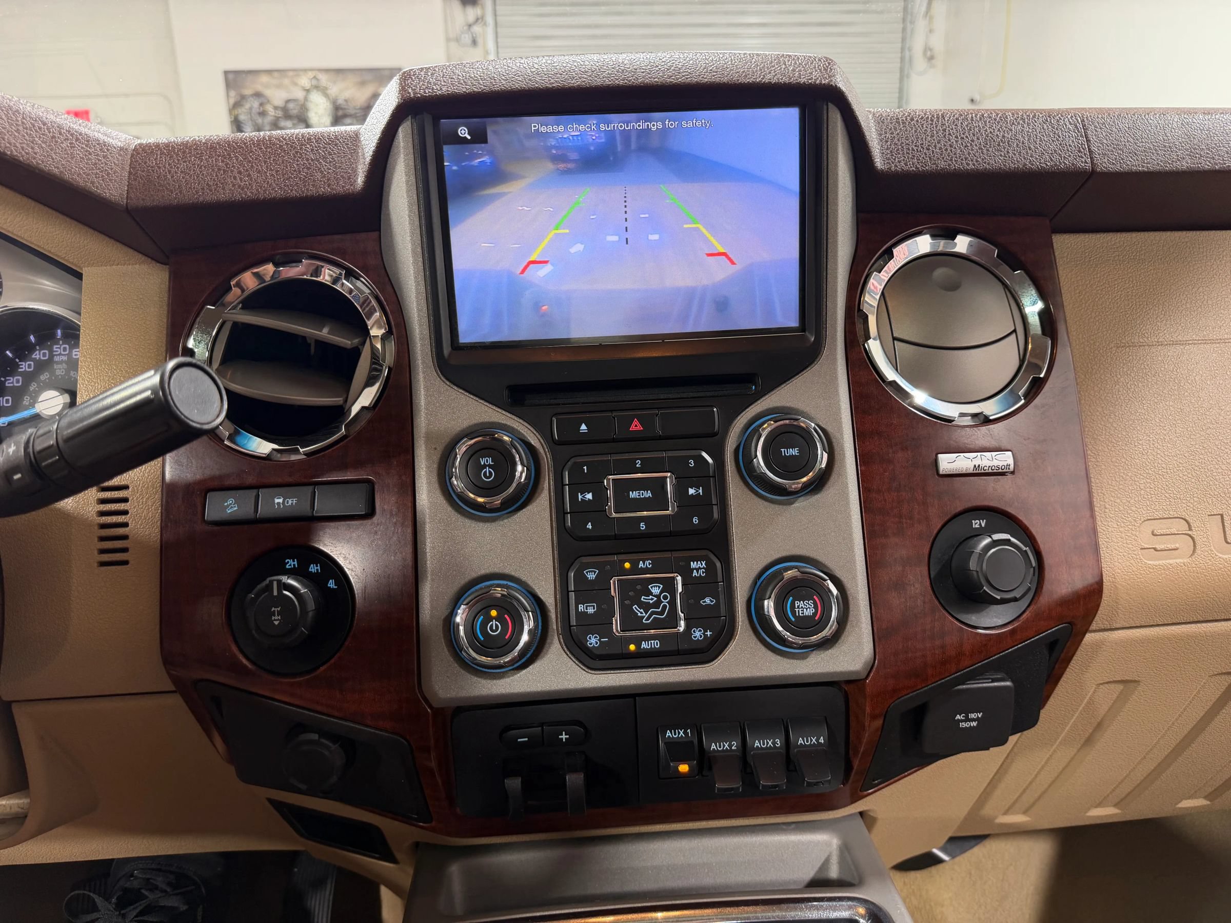 Used 2013 Ford F250 King Ranch w/ FX4 Off Road Pkg AWD/4WD image 22