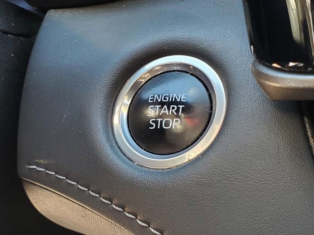 Used 2024 Toyota Highlander LE image 25