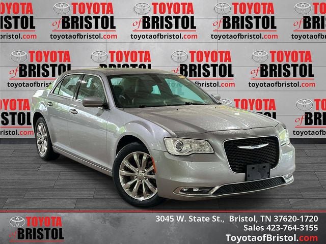 Used 2018 Chrysler 300 Touring L