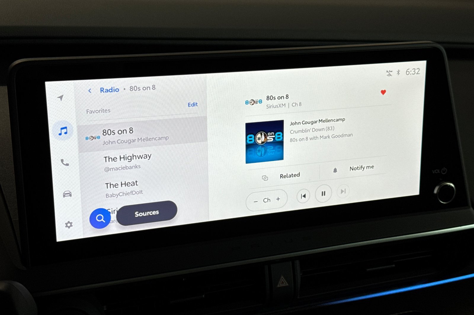 New 2027 Toyota Prius XLE FWD image 20