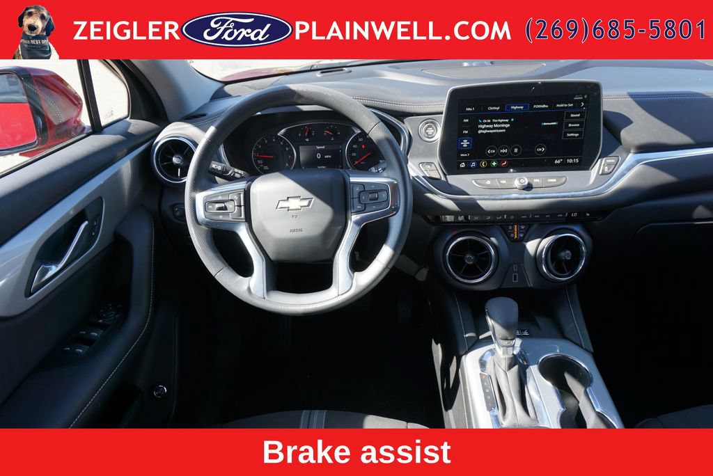 Used 2023 Chevrolet Blazer LT w/ Convenience Package FWD image 13