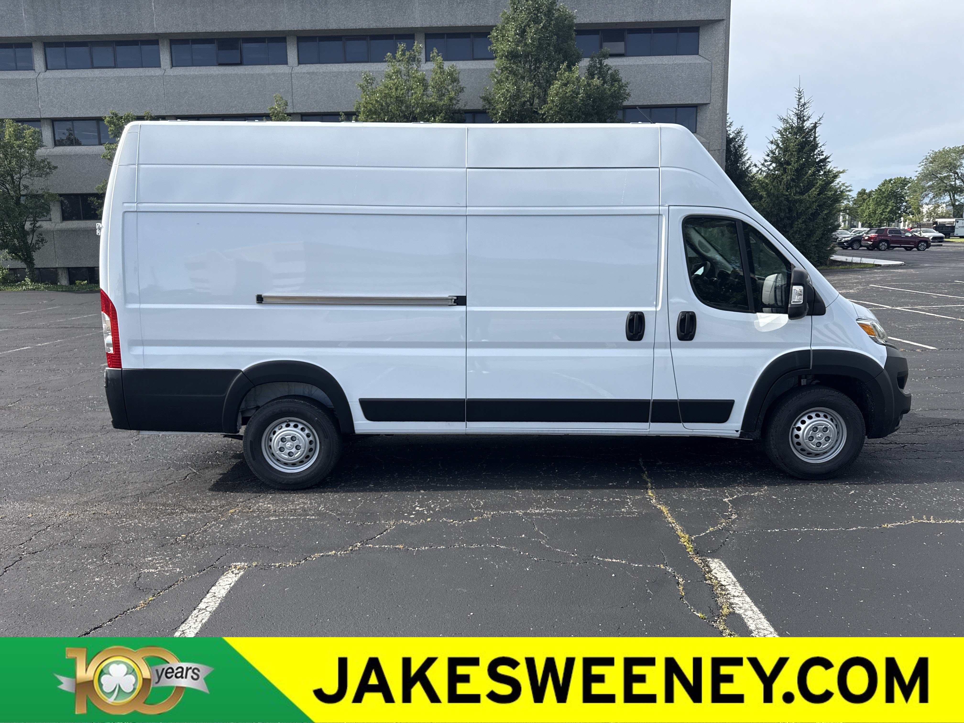 New 2026 RAM ProMaster 3500 w/ Premium Convenience Group FWD image 11
