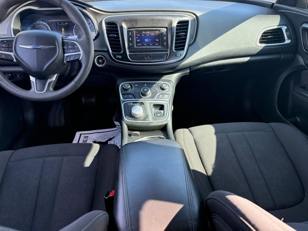 Used 2016 Chrysler 200 Limited image 11