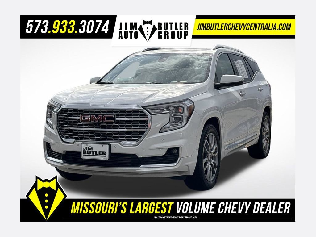 Used 2023 GMC Terrain Denali w/ Denali Premium Package AWD/4WD image 1