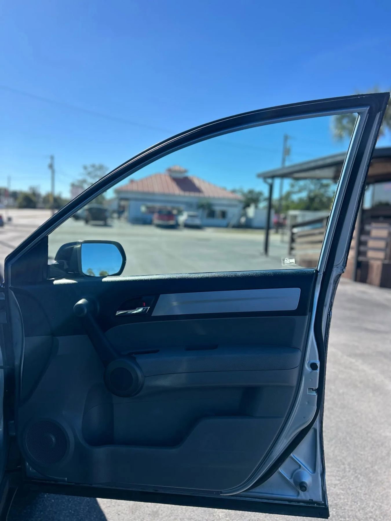 Used 2011 Honda CR-V SE image 19