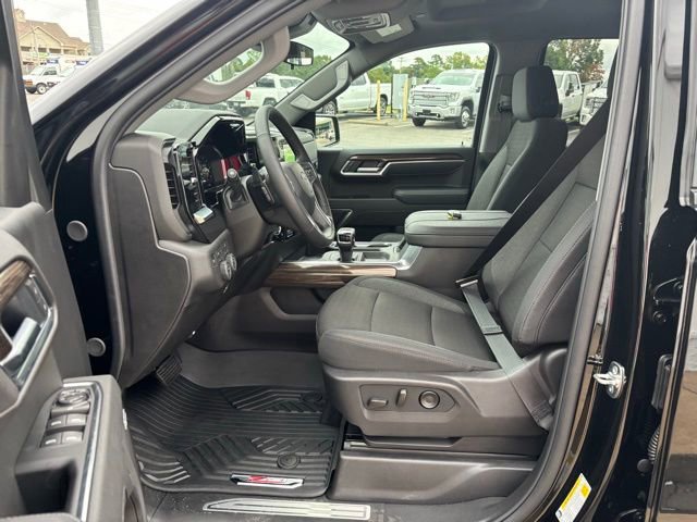 New 2026 Chevrolet Silverado 1500 RST image 2