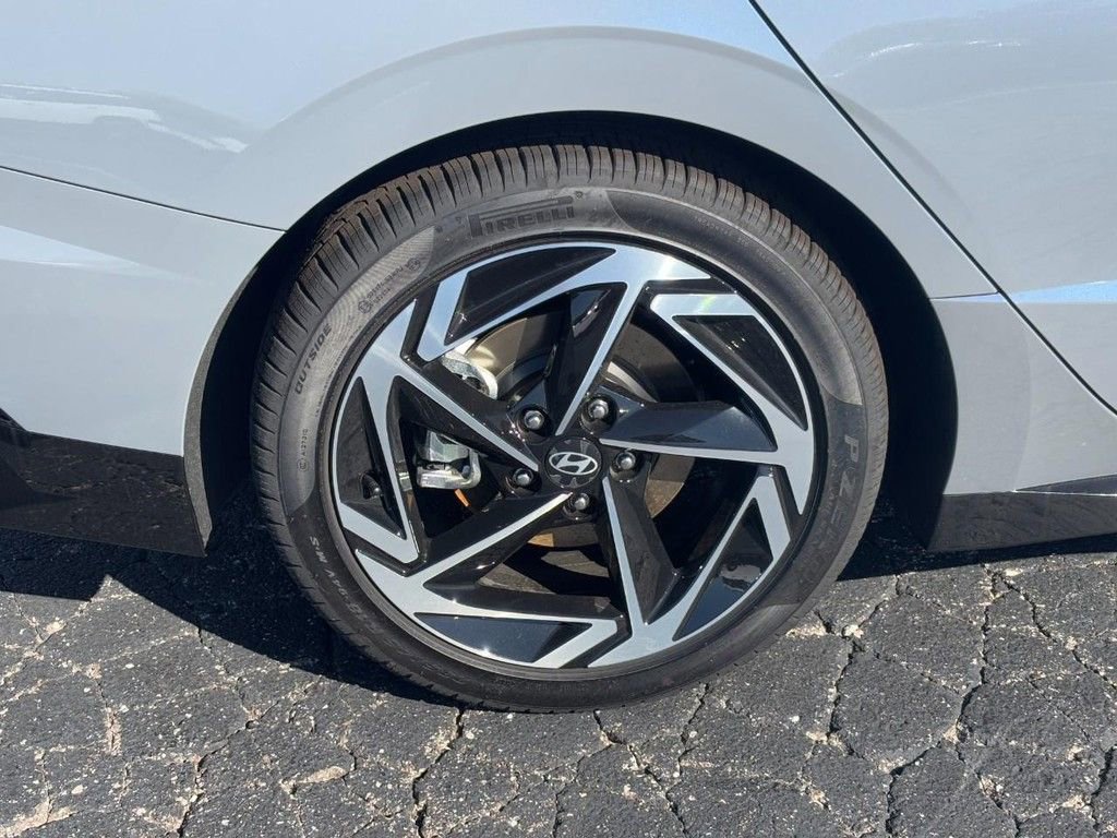 Used 2026 Hyundai Sonata SEL AWD/4WD image 4