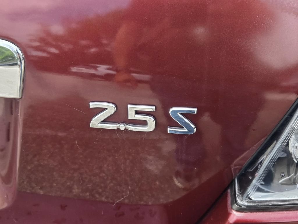 Used 2011 Nissan Altima 2.5 S w/ Convenience Pkg FWD image 7