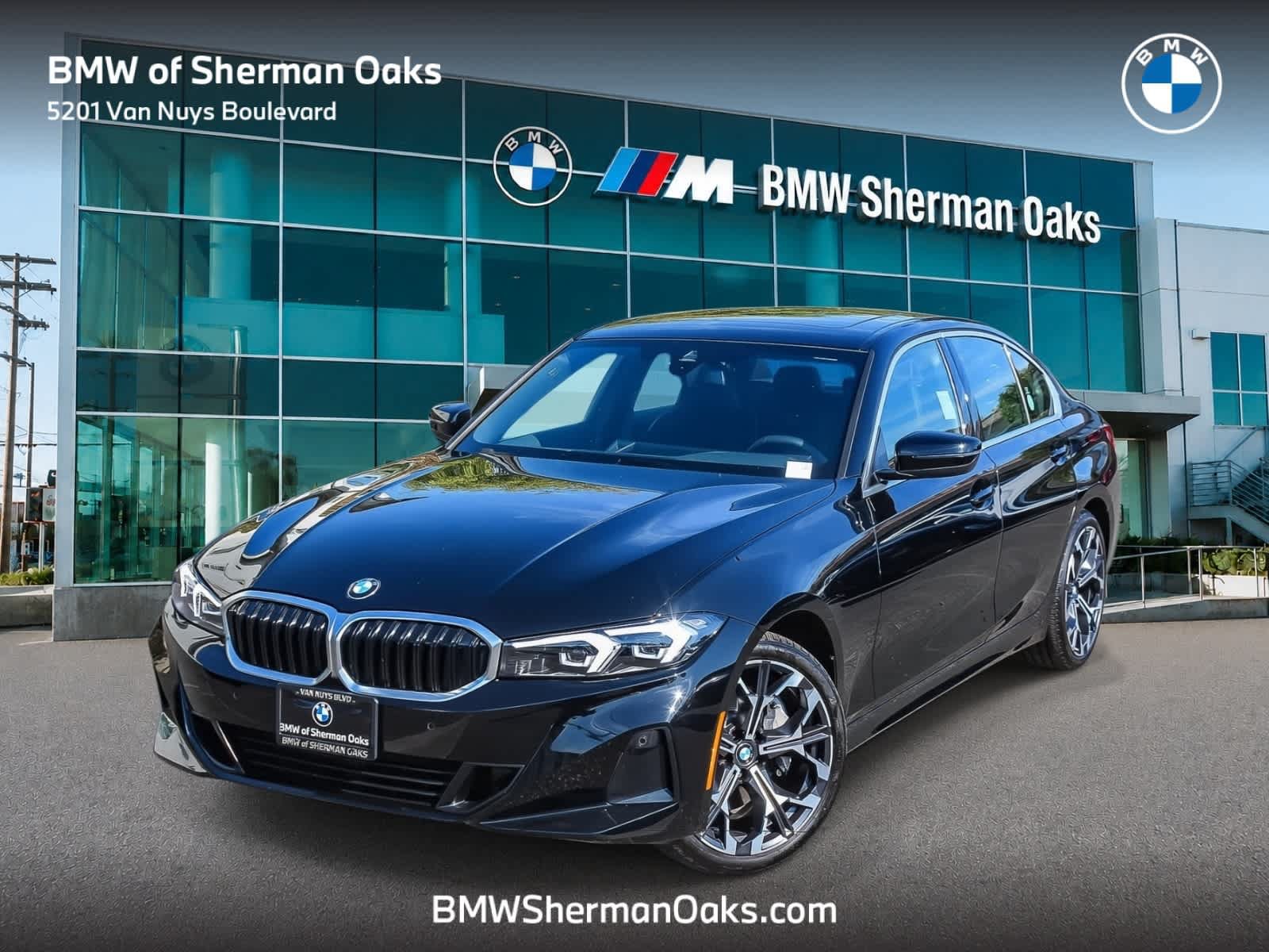 Used 2026 BMW 330i Sedan w/ Convenience Package RWD image 1