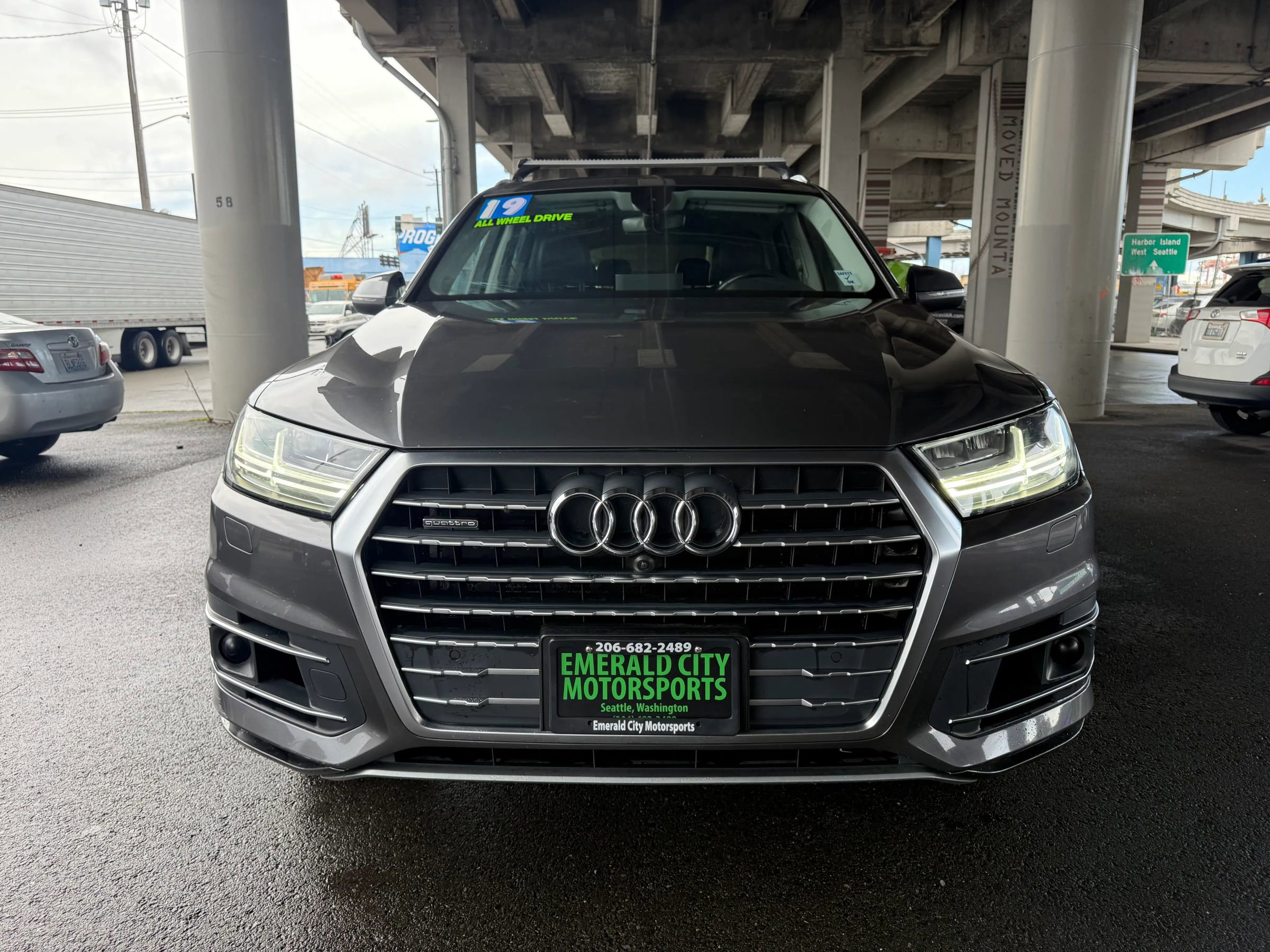 Used 2019 Audi Q7 3.0T Premium Plus w/ Premium Plus Package image 2