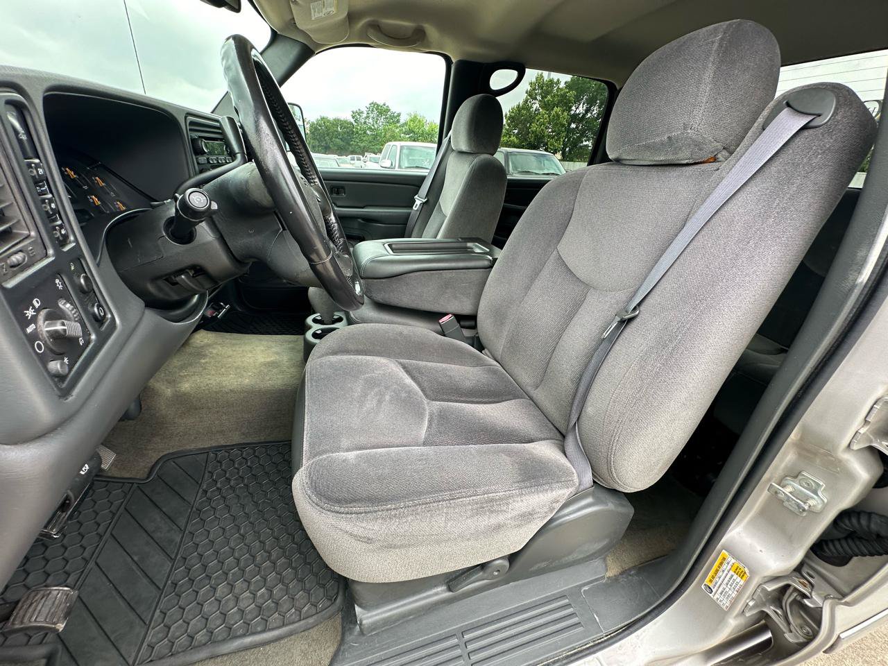 Used 2006 GMC Sierra 2500 SLE AWD/4WD image 28