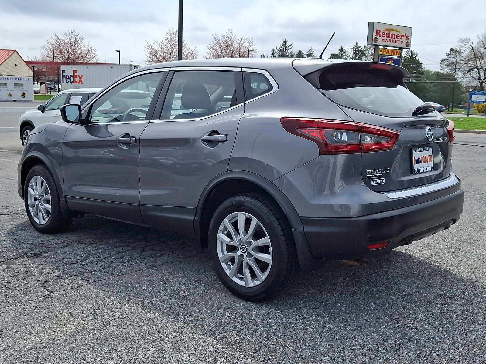Used 2020 Nissan Rogue Sport S w/ Appearance Package image 4