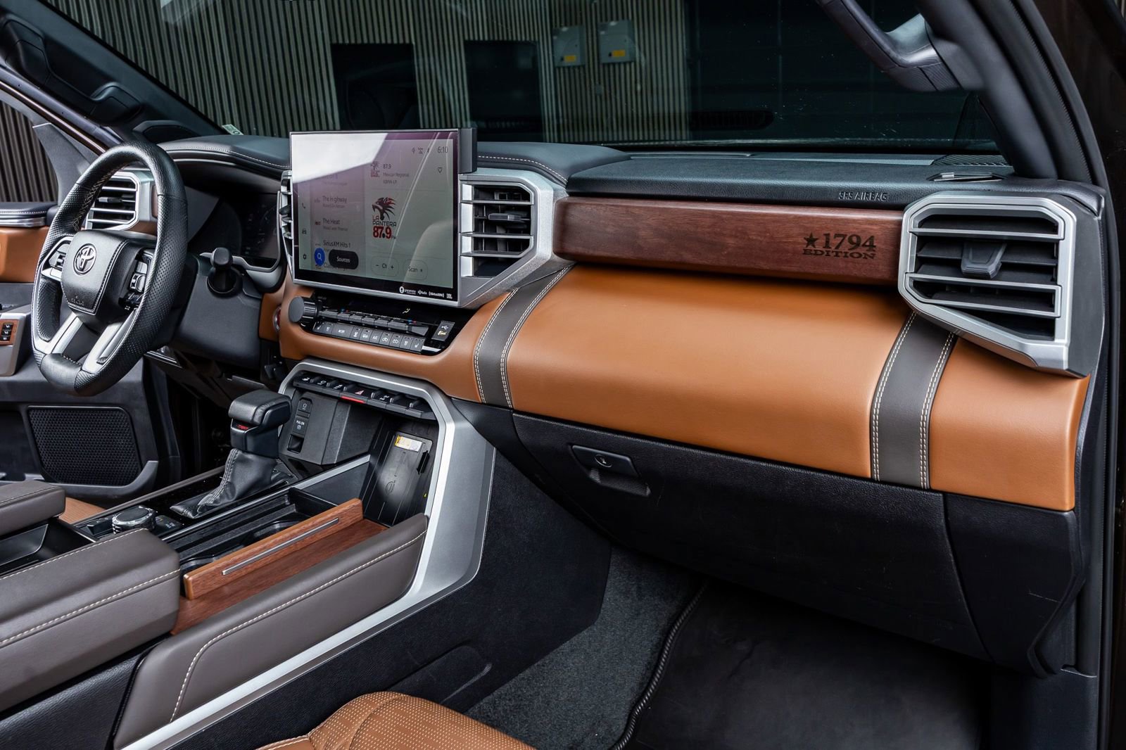 Used 2024 Toyota Tundra 1794 Edition image 17