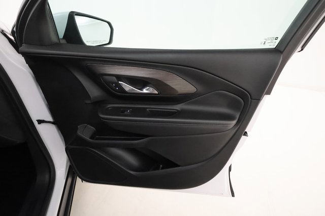 Used 2023 GMC Terrain SLT image 24