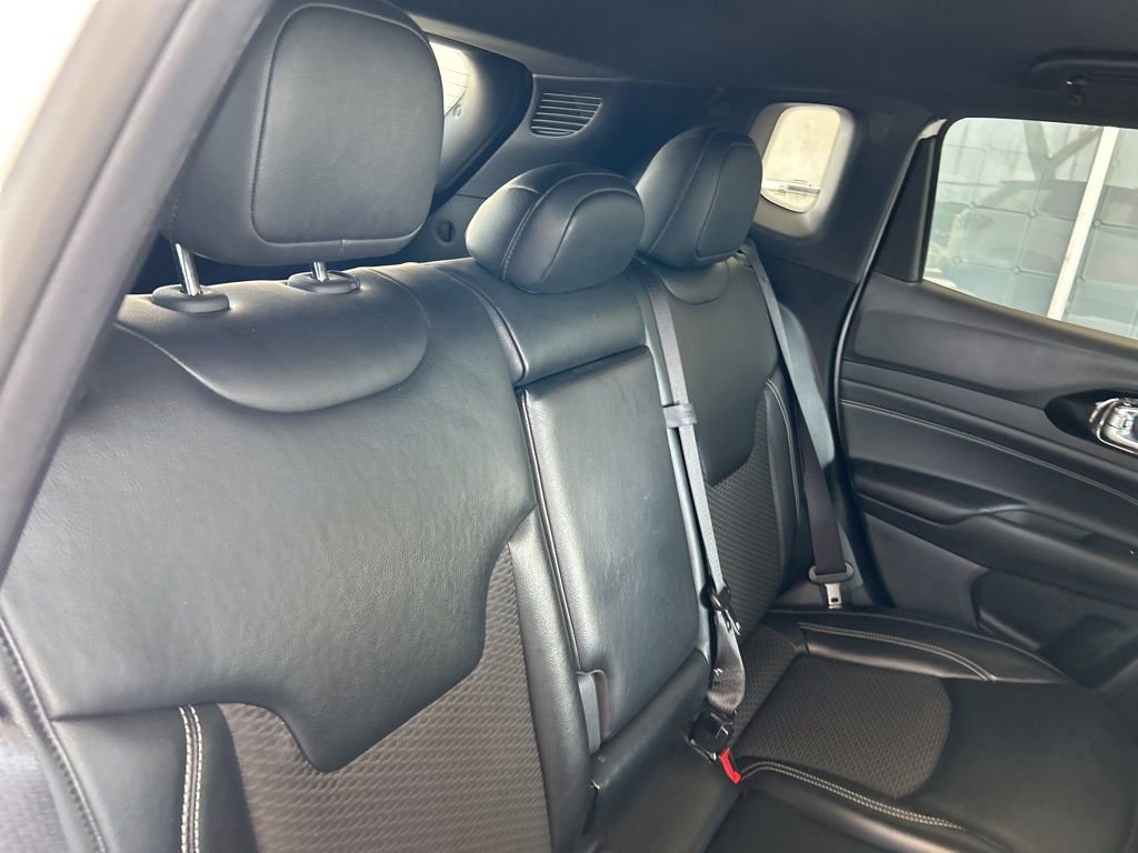 Used 2023 Jeep Compass Altitude image 27