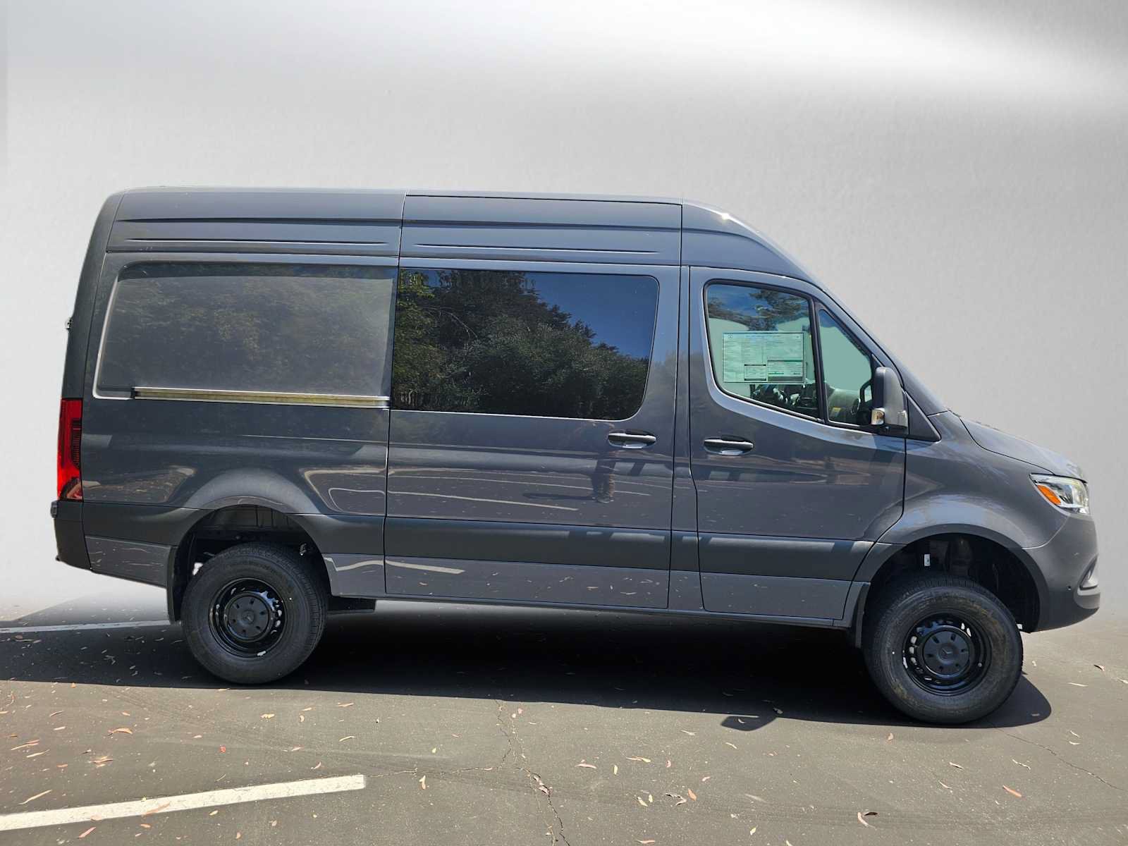 New 2026 Mercedes-Benz Sprinter 2500 image 2