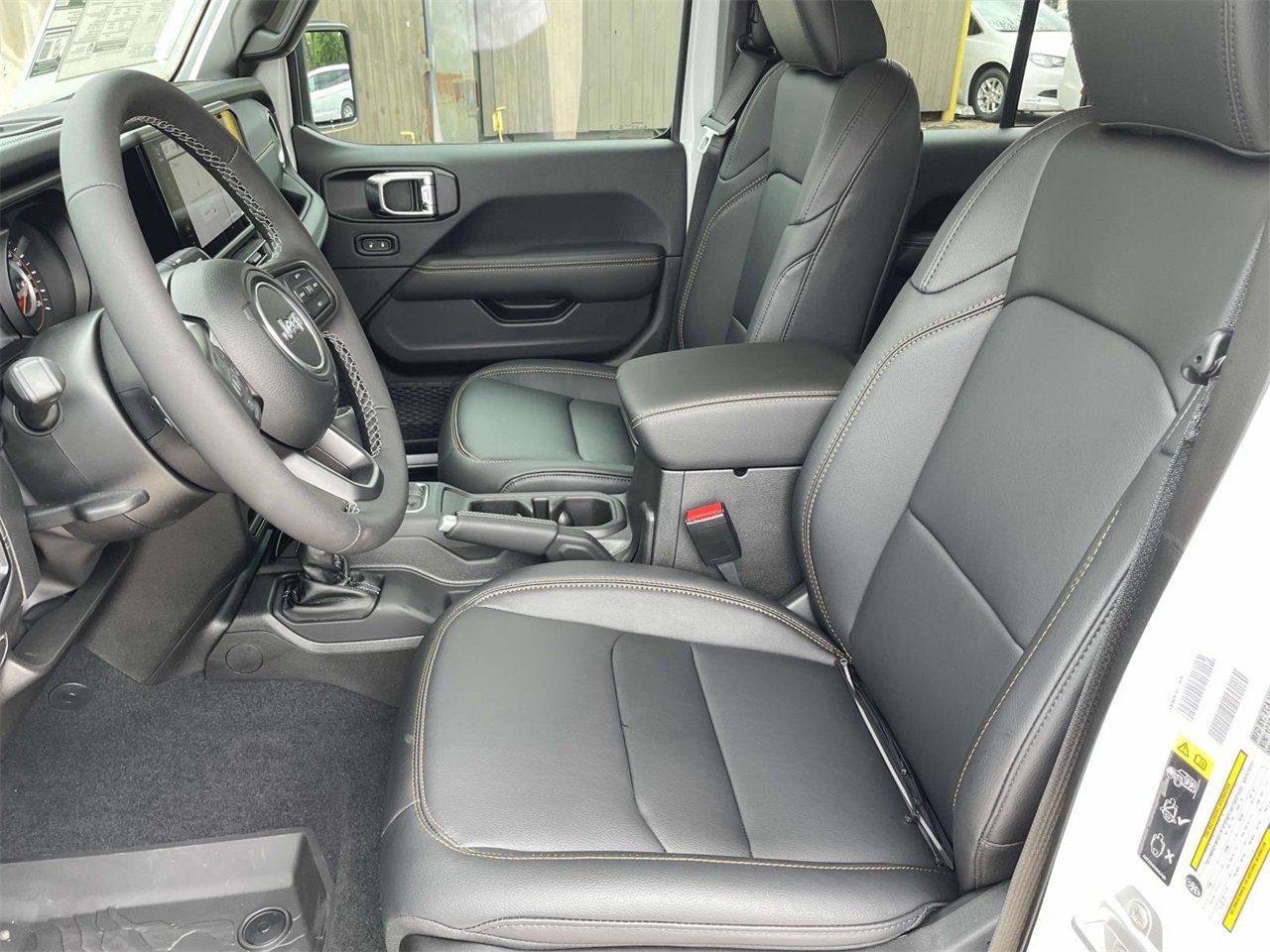 New 2025 Jeep Gladiator Sport w/ Premium Package image 26