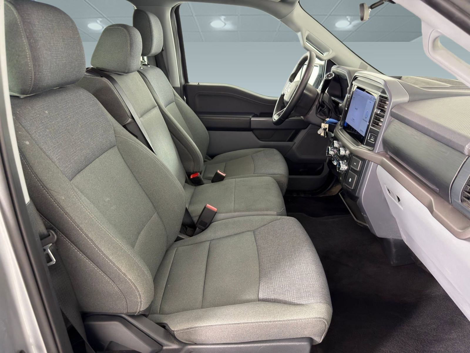 Used 2025 Ford F150 XLT w/ Equipment Group 301A Standard image 26