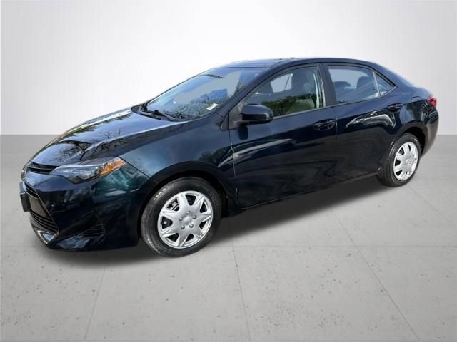 Used 2019 Toyota Corolla LE image 2