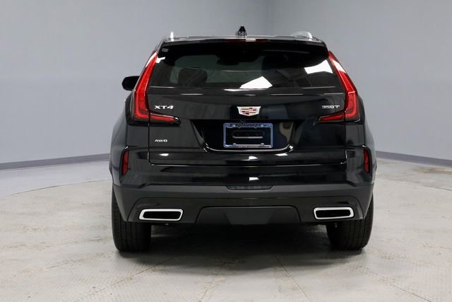 Used 2025 Cadillac XT4 Premium Luxury w/ Cold Weather Package image 10