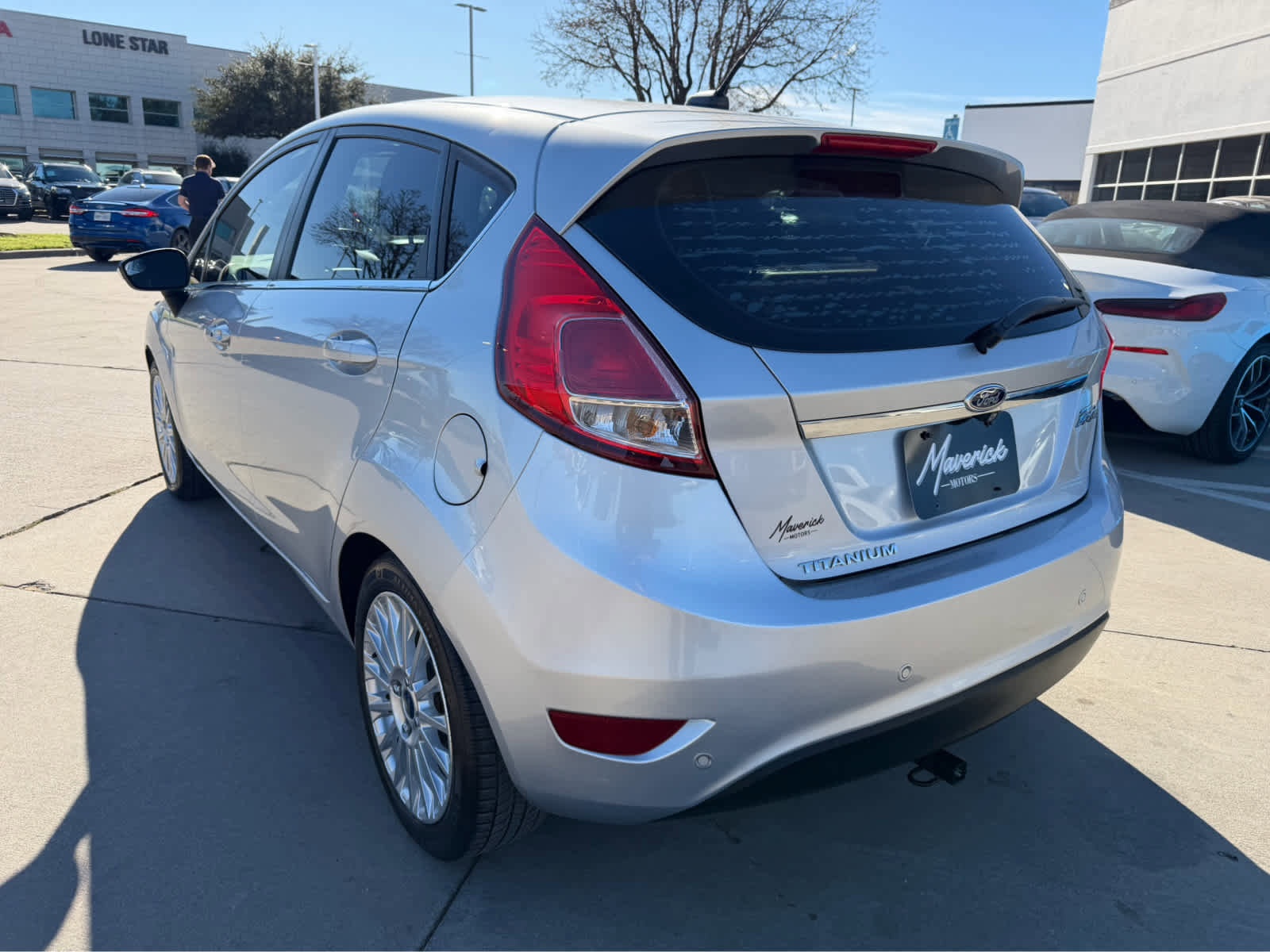 Used 2014 Ford Fiesta Titanium image 2