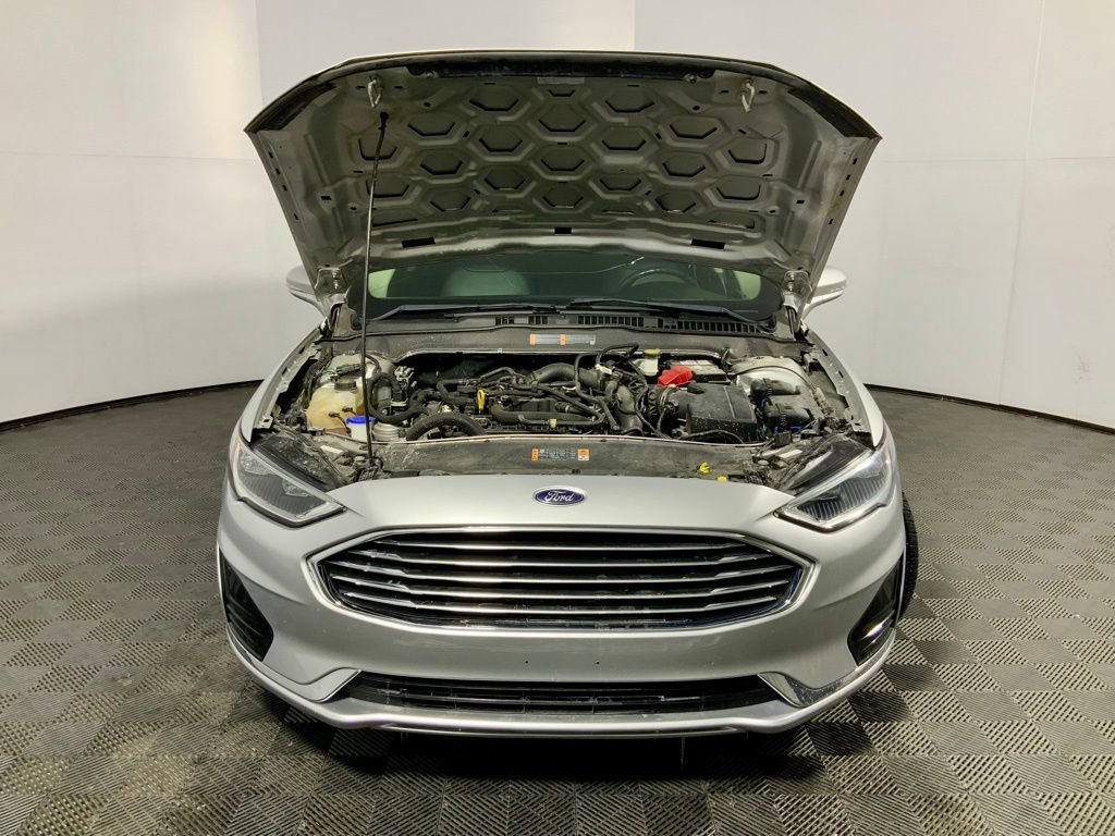 Used 2019 Ford Fusion SEL FWD image 12