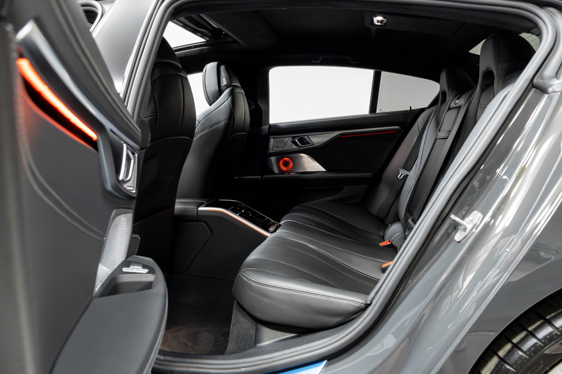 Used 2023 BMW ALPINA B8 xDrive Gran Coupe image 36